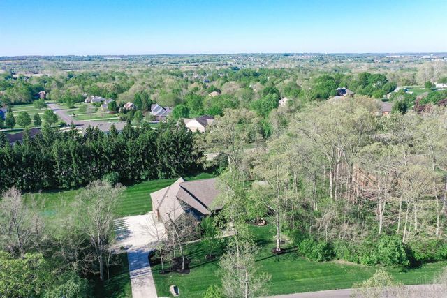 7430 Deep Woods Court, Springboro, OH 45066