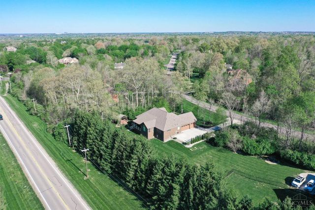 7430 Deep Woods Court, Springboro, OH 45066