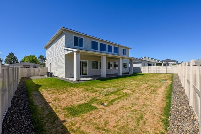 1138 W Osceola St, Middleton, ID 83644