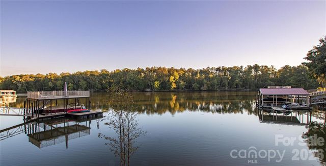 9465 Tradewinds Court, Lancaster, SC 29720