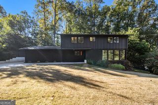 3555 Eaglerock Drive, Atlanta, GA 30340