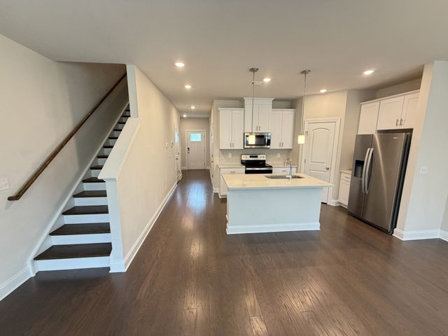 4657 Ridge Bend Dr, Nashville, TN 37207