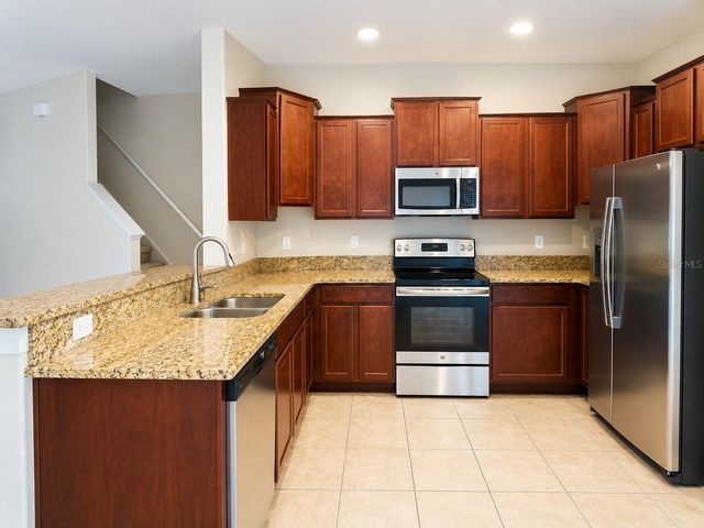 2110 GOLDEN FALCON DRIVE, Ruskin, FL 33570