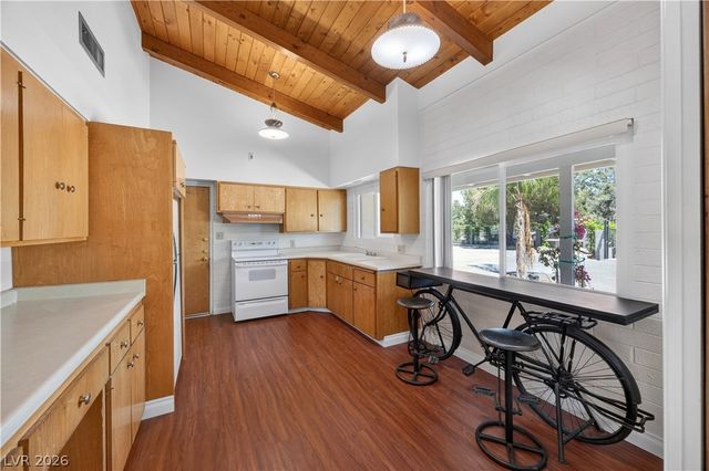 6727 South Pecos Road, Las Vegas, NV 89120