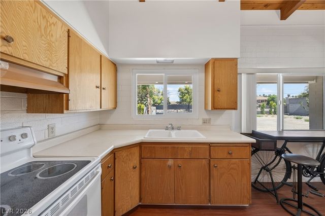 6727 South Pecos Road, Las Vegas, NV 89120