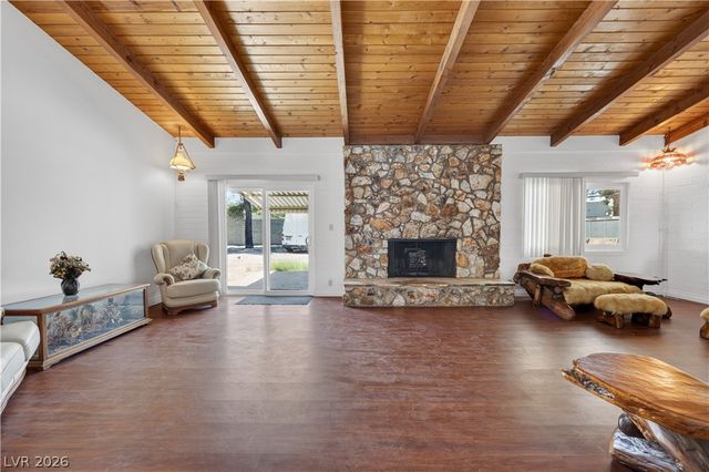 6727 South Pecos Road, Las Vegas, NV 89120