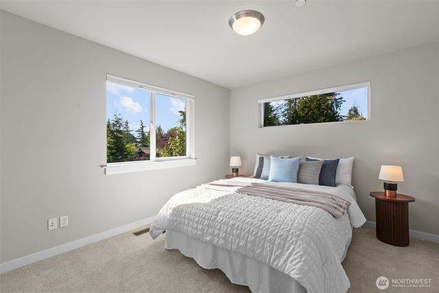 4810 216th Court SW, Mountlake Terrace, WA 98043
