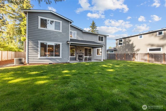 4810 216th Court SW, Mountlake Terrace, WA 98043