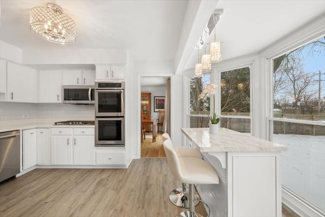 50 Red Oak Lane, Highland Park, IL 60035