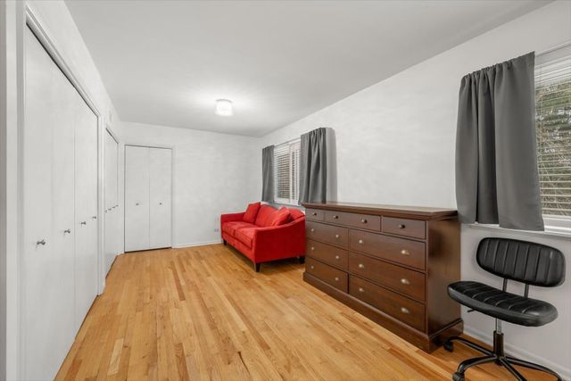 50 Red Oak Lane, Highland Park, IL 60035