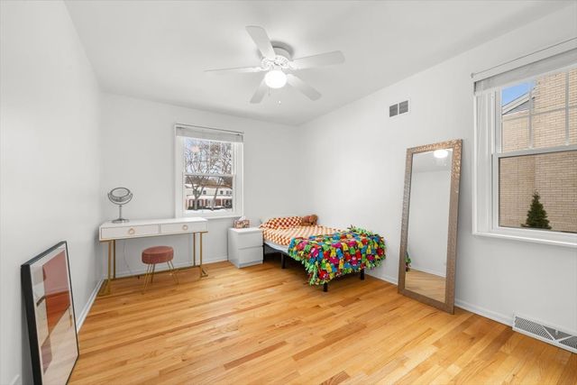 50 Red Oak Lane, Highland Park, IL 60035