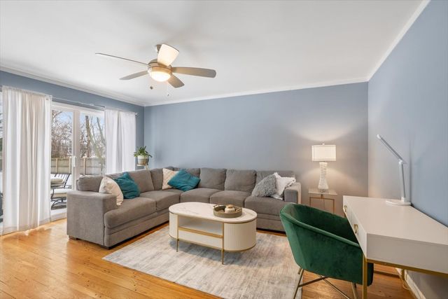 50 Red Oak Lane, Highland Park, IL 60035