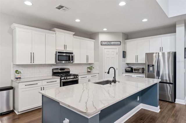 1157 VINSETTA CIRCLE, Winter Garden, FL 34787