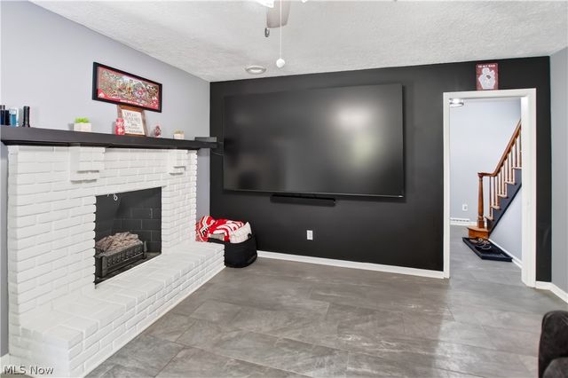 8586 Glennridge Avenue NW, Clinton, OH 44216