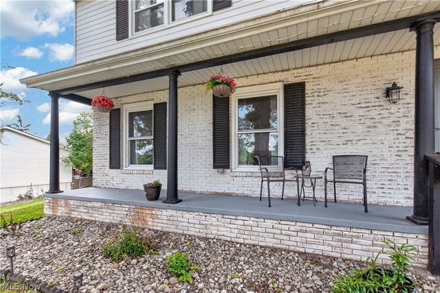 8586 Glennridge Avenue NW, Clinton, OH 44216