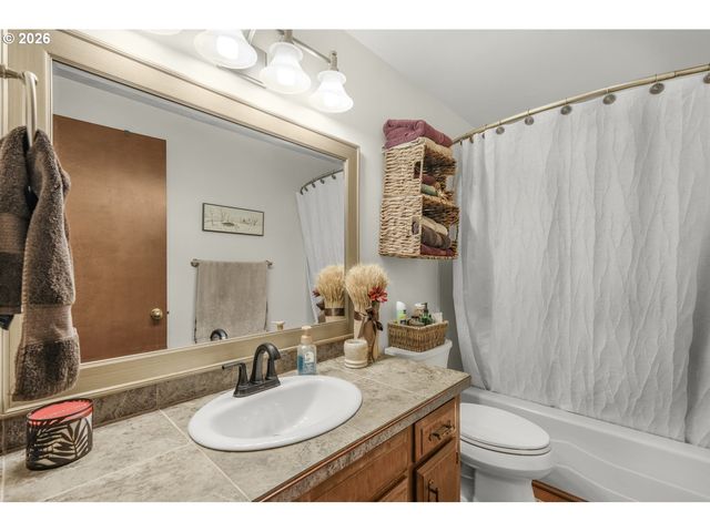 7450 Sw 184TH Pl, Beaverton, OR 97007