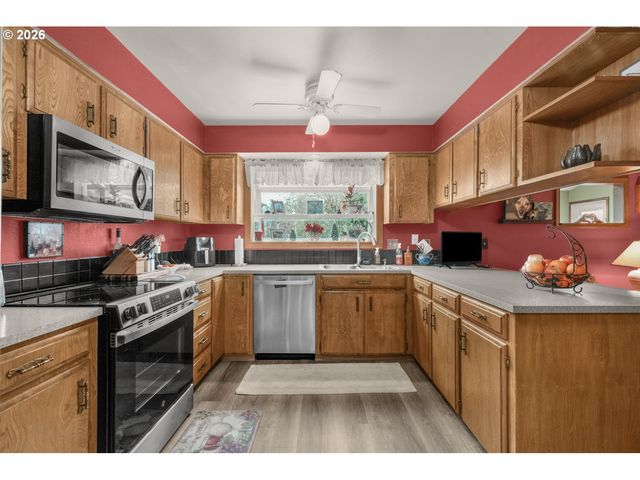 7450 Sw 184TH Pl, Beaverton, OR 97007