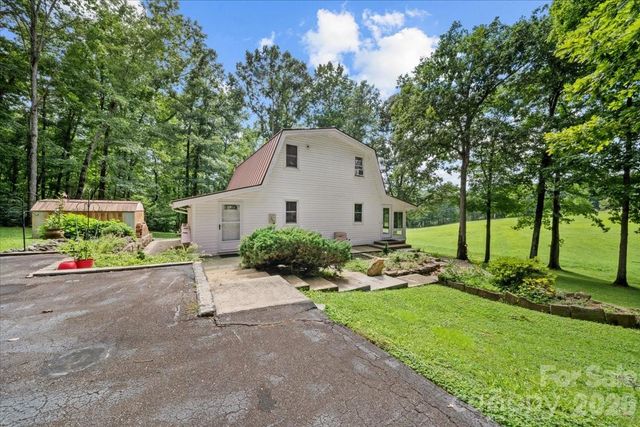 371 Patton Valley Drive, Nebo, NC 28761