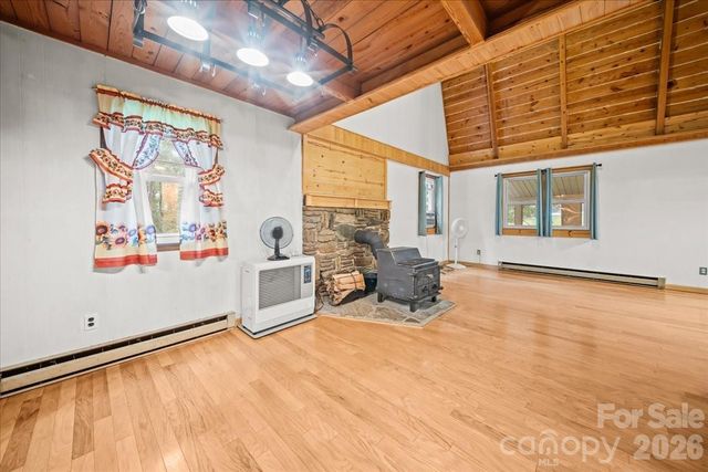 371 Patton Valley Drive, Nebo, NC 28761