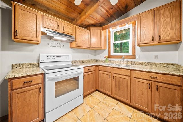 371 Patton Valley Drive, Nebo, NC 28761
