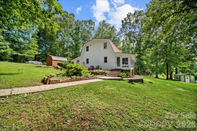 371 Patton Valley Drive, Nebo, NC 28761