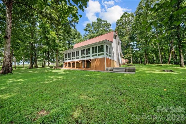 371 Patton Valley Drive, Nebo, NC 28761
