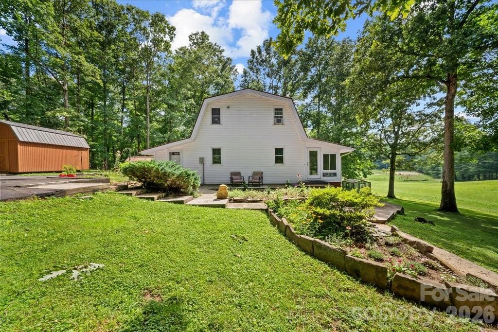 371 Patton Valley Drive, Nebo, NC 28761