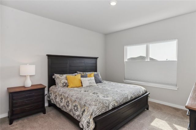 615 Maddie Ln, Tiffin, IA 52340