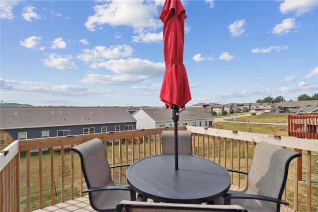 615 Maddie Ln, Tiffin, IA 52340