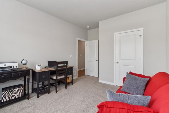 615 Maddie Ln, Tiffin, IA 52340