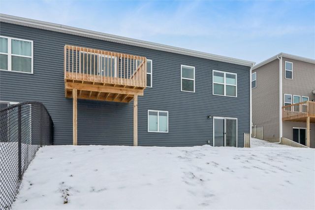 615 Maddie Ln, Tiffin, IA 52340