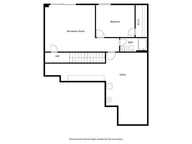 615 Maddie Ln, Tiffin, IA 52340