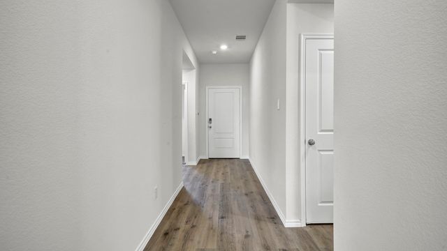 200 Bandit Trail, Terrell, TX 75160