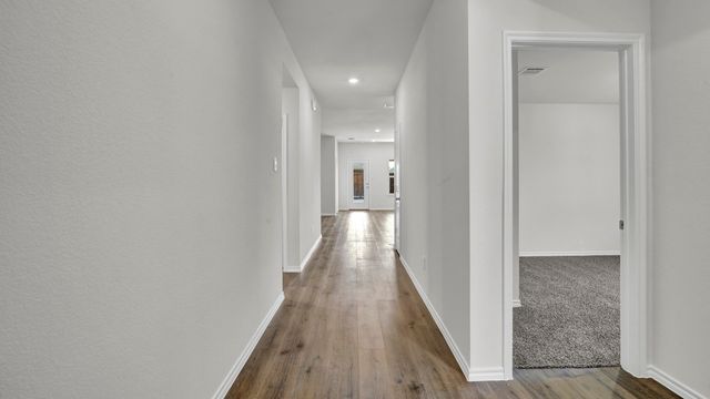 200 Bandit Trail, Terrell, TX 75160