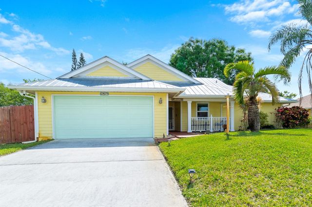 2907 SW Boxwood Circle, Port St Lucie, FL 34953