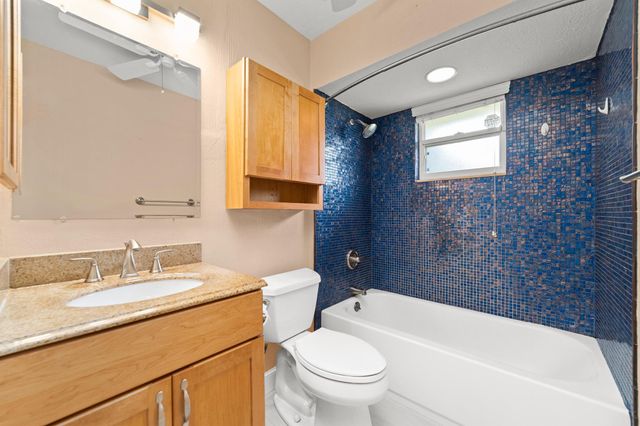 2907 SW Boxwood Circle, Port St Lucie, FL 34953