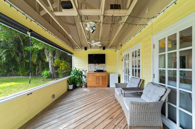 2907 SW Boxwood Circle, Port St Lucie, FL 34953
