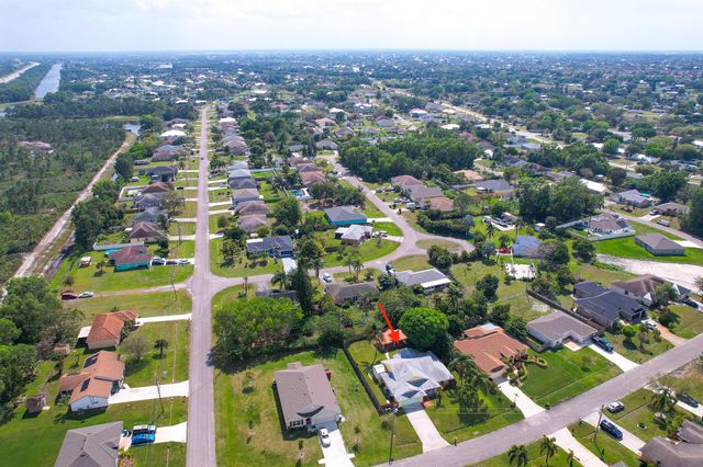2907 SW Boxwood Circle, Port St Lucie, FL 34953