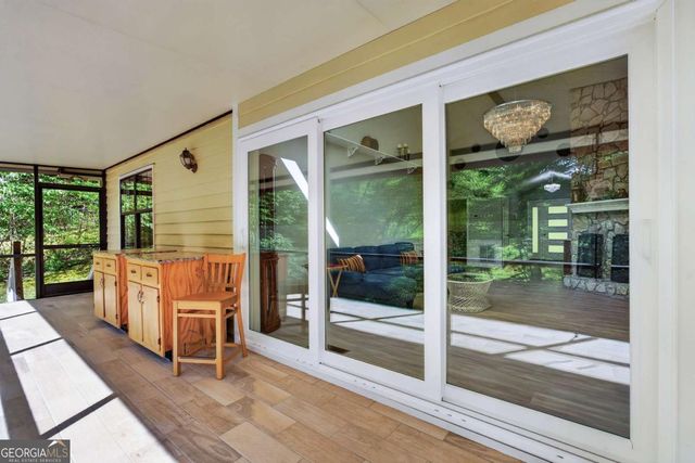 401 Mountain Rivers Road, Mineral Bluff, GA 30559