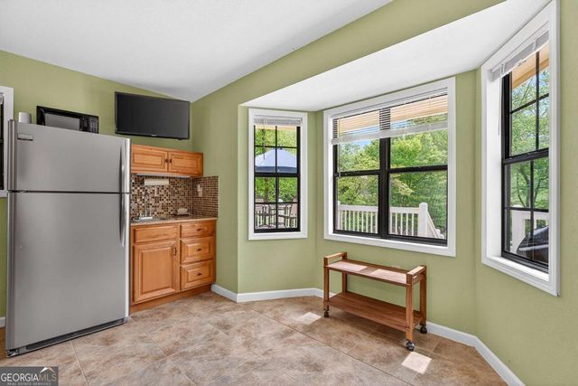 401 Mountain Rivers Road, Mineral Bluff, GA 30559