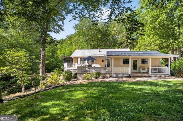 401 Mountain Rivers Road, Mineral Bluff, GA 30559