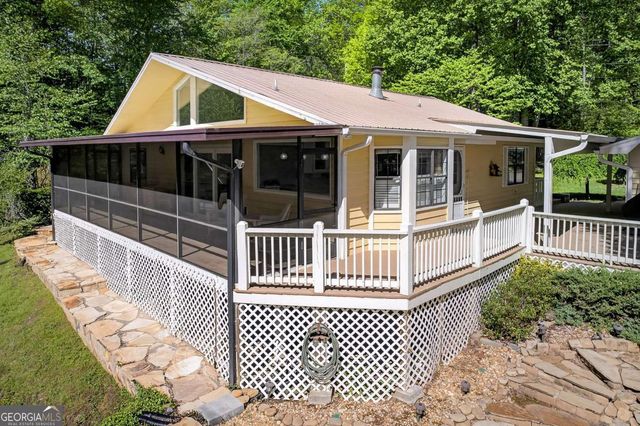 401 Mountain Rivers Road, Mineral Bluff, GA 30559