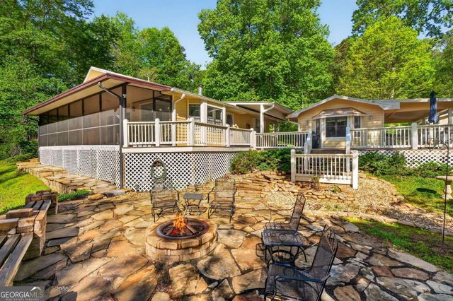 401 Mountain Rivers Road, Mineral Bluff, GA 30559