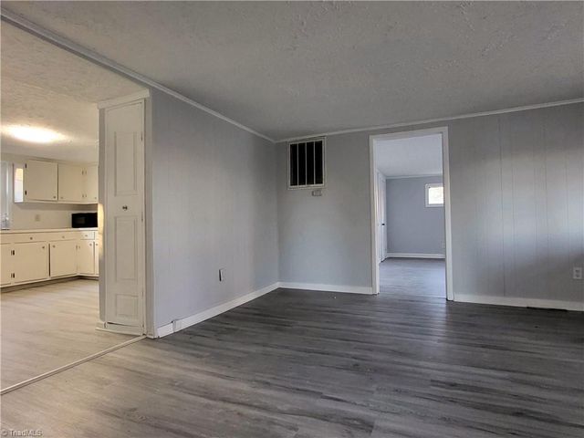 1535 E Fairfield Road, High Point, NC 27263