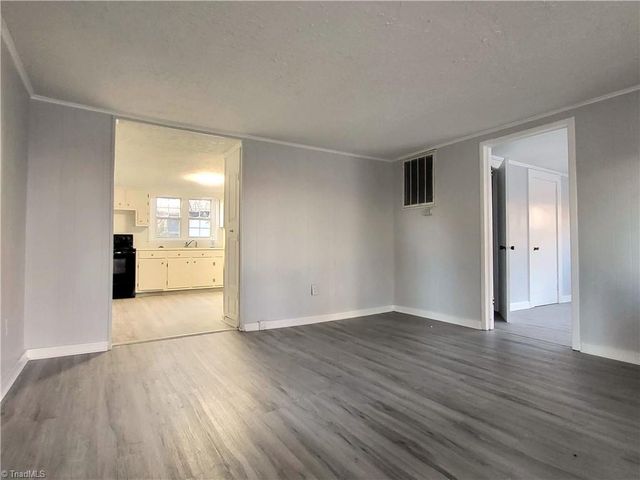 1535 E Fairfield Road, High Point, NC 27263