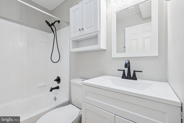 3408 ASHFIELD LN, Philadelphia, PA 19114