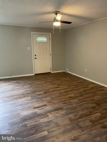 3408 ASHFIELD LN, Philadelphia, PA 19114