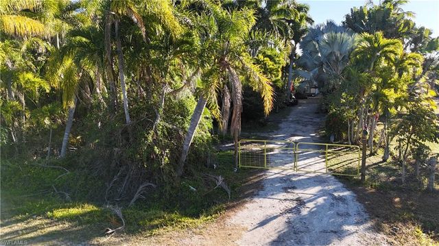 12434 Eagles Nest DR, Bokeelia, FL 33922