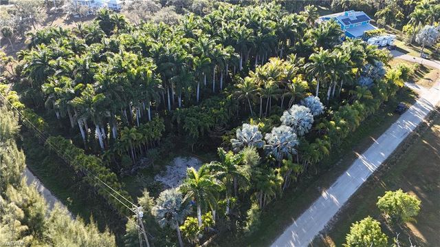 12434 Eagles Nest DR, Bokeelia, FL 33922