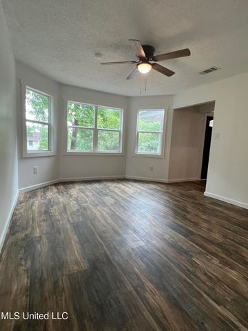 10110 Blossom Street, Vancleave, MS 39565